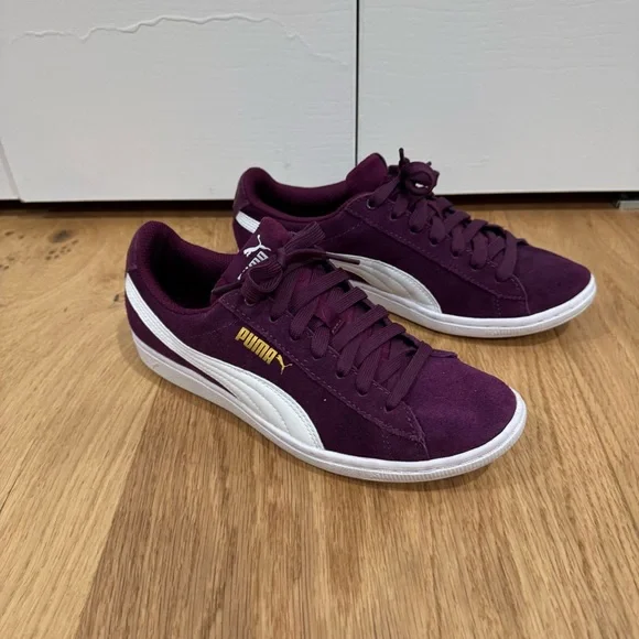 Puma Vikky Sneakers dark purple Sz 7 almost new - Picture 2 of 10